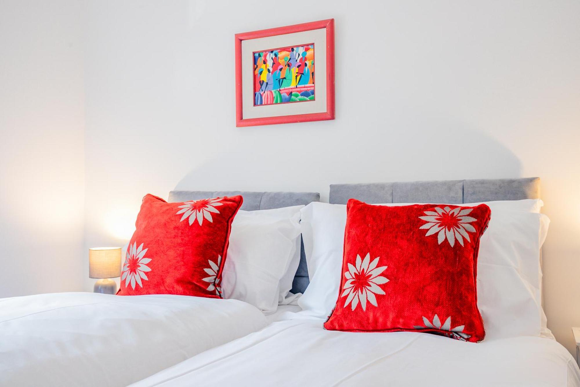 Host & Stay - Croydon Road Apartments เคเทอร์แฮม ภายนอก รูปภาพ