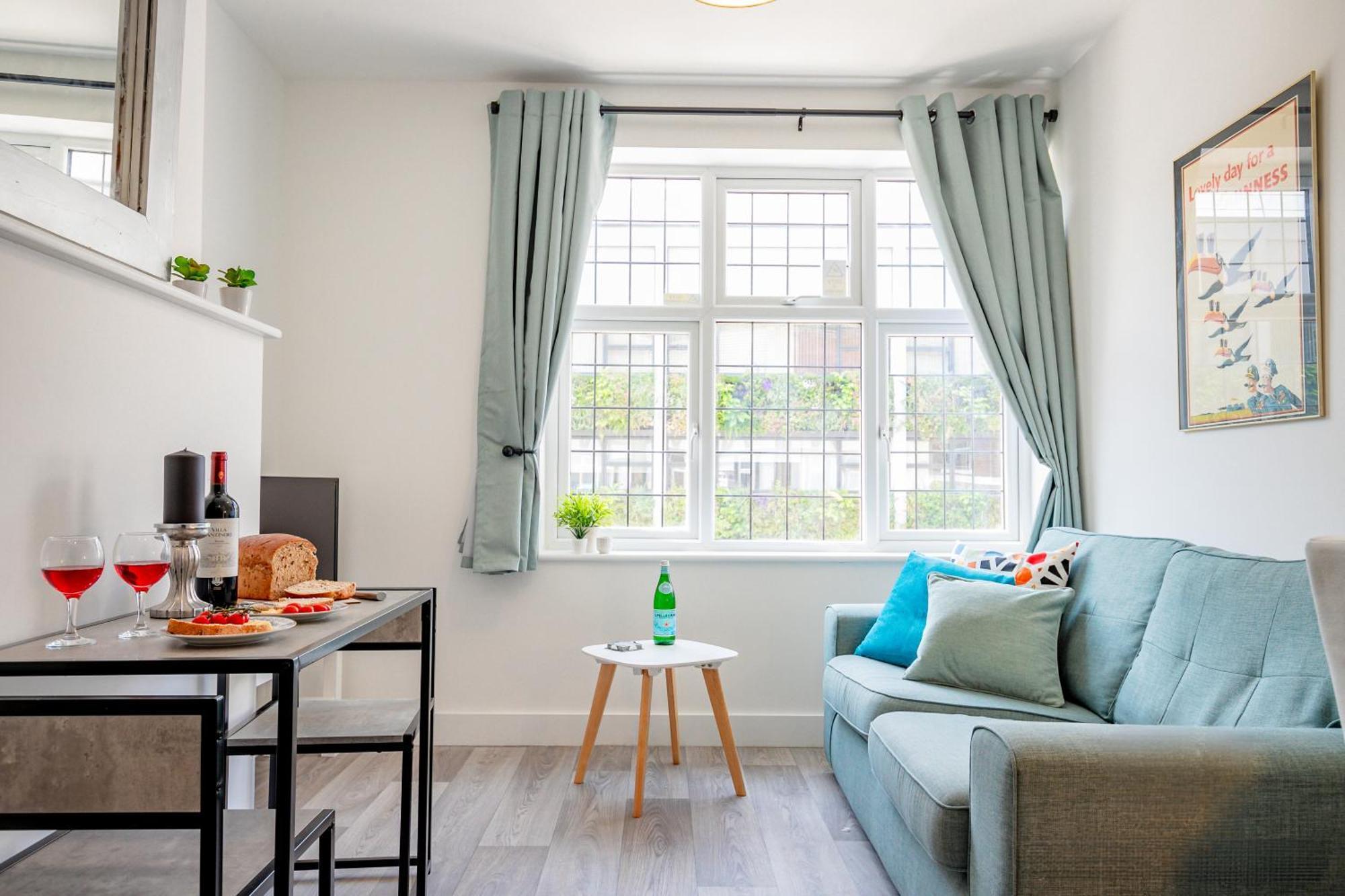 Host & Stay - Croydon Road Apartments เคเทอร์แฮม ภายนอก รูปภาพ