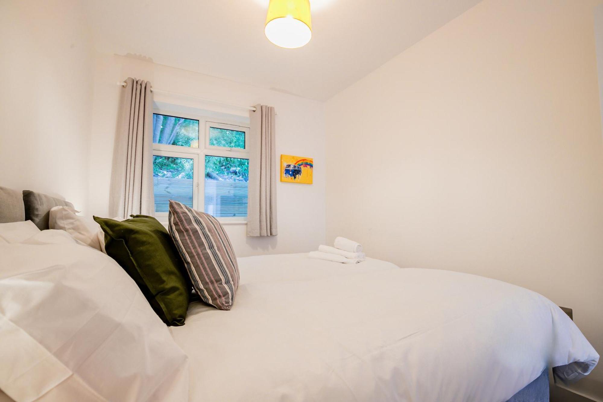 Host & Stay - Croydon Road Apartments เคเทอร์แฮม ภายนอก รูปภาพ